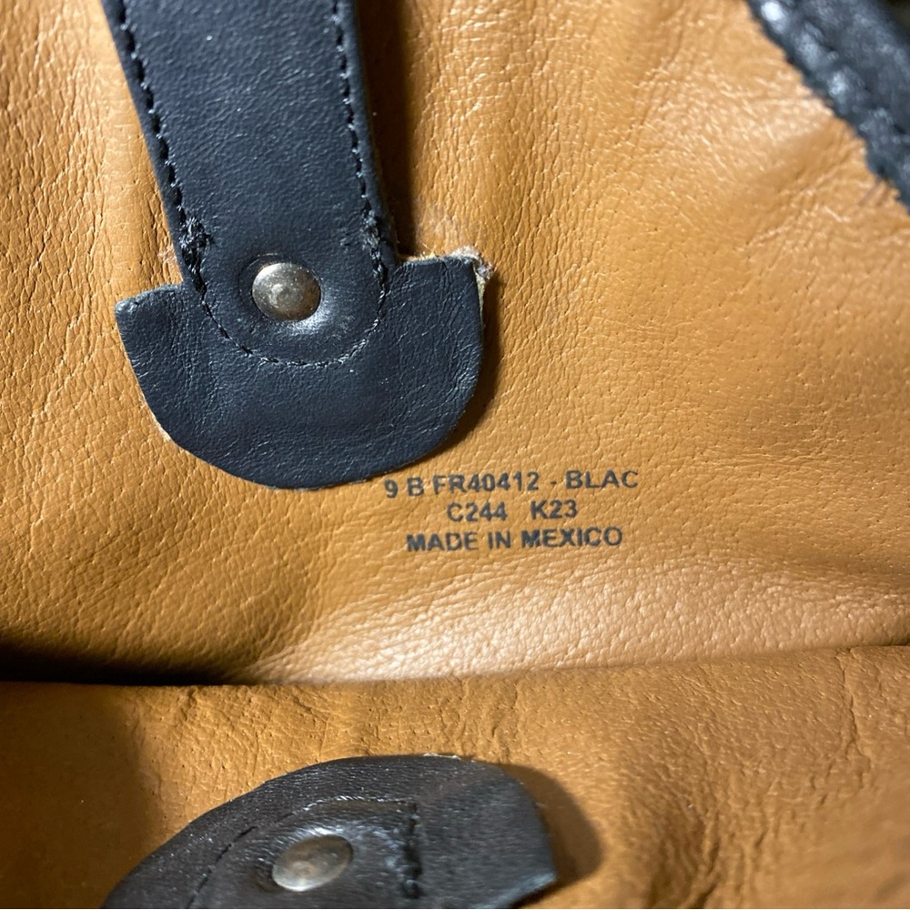 Sold - Picture 6 of 9